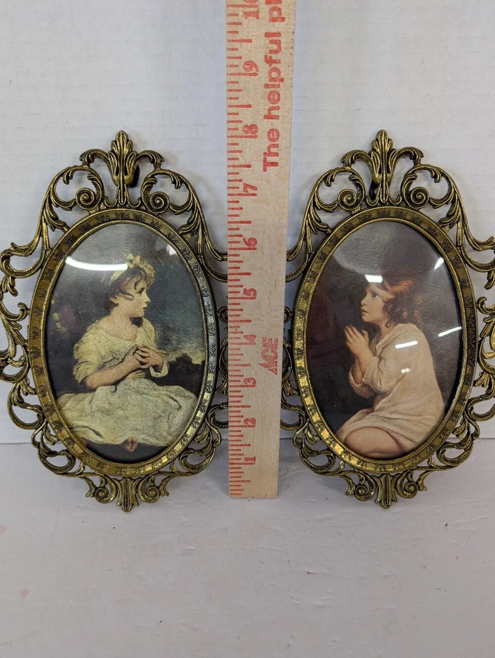 Vintage Pictures In Gold Ornate Oval Wall Children Praying (Set of 2)